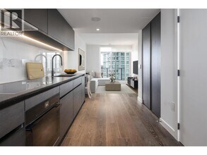 620 Cardero St in Vancouver, BC - Building Photo - Building Photo