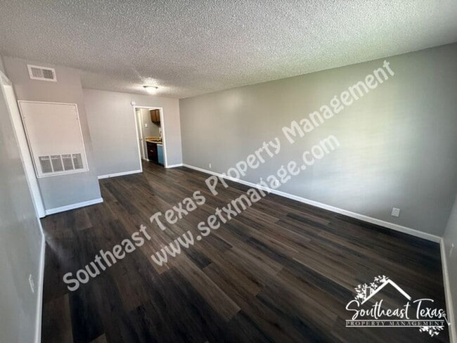 4110 Arthur St in Beaumont, TX - Building Photo - Building Photo