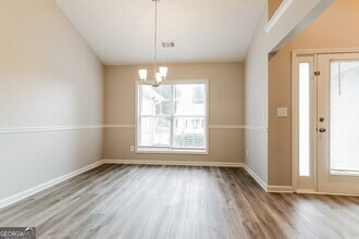 990 Lendl Ln in Lawrenceville, GA - Building Photo - Building Photo