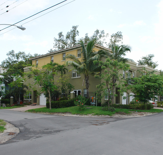 830 Middle St in Fort Lauderdale, FL - Building Photo - Building Photo