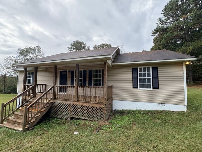 property at 521 Dogwood Dr