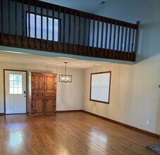 7034 Allison Rd in Olive Branch, MS - Foto de edificio - Building Photo