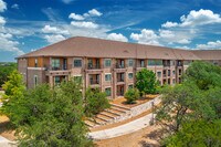 Adante Independent Living in San Antonio, TX - Foto de edificio - Building Photo