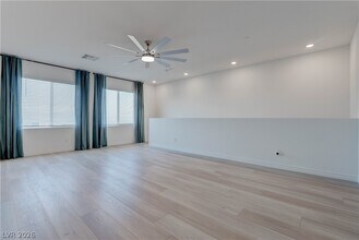 3302 Viola Hls Ave in Henderson, NV - Building Photo - Building Photo