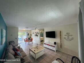 121 Franklyn Ave in Indialantic, FL - Building Photo - Building Photo