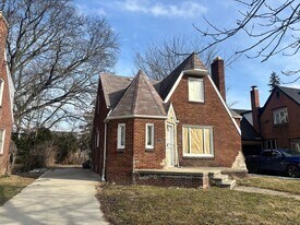 15496 Gilchrist St in Detroit, MI - Building Photo