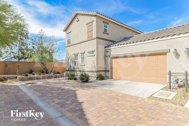 661 Swift Eagle Ave in Henderson, NV - Building Photo - Building Photo