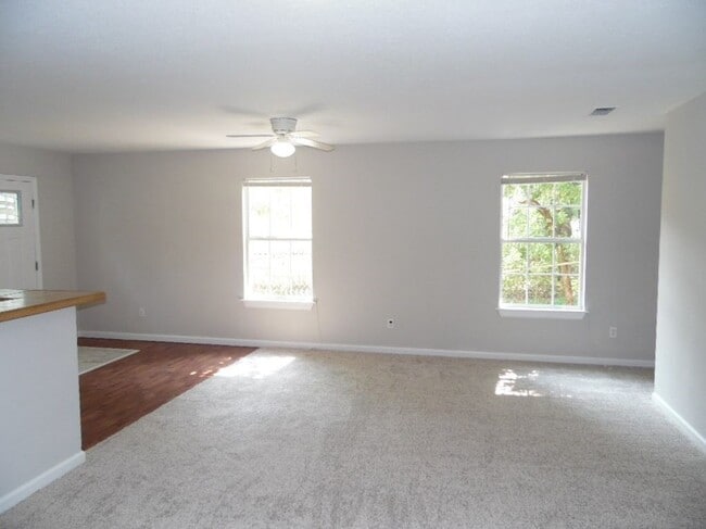 725 W Georgia St in Tallahassee, FL - Building Photo - Building Photo