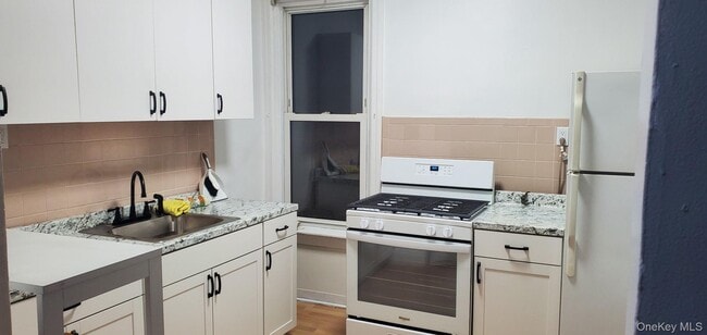 86-33 76th St in Queens, NY - Building Photo - Building Photo