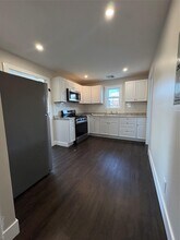 579 Main St in Poughkeepsie, NY - Building Photo - Building Photo