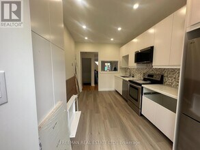 37 Grant St in Toronto, ON - Building Photo - Building Photo