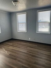 1356 East Ave in Turlock, CA - Building Photo - Building Photo