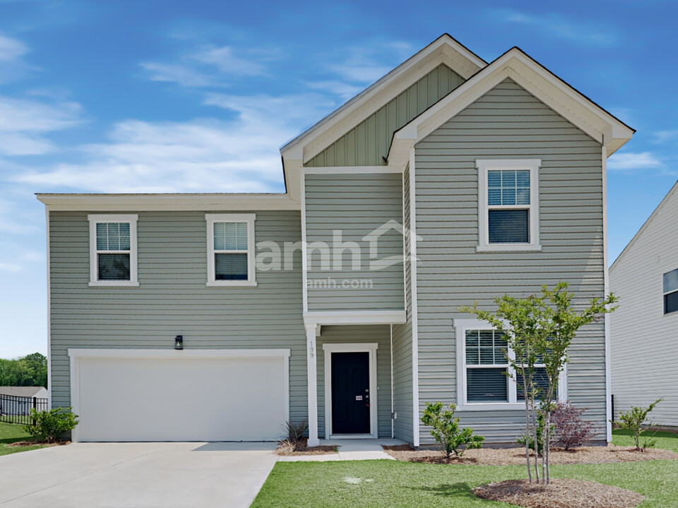 199 Orion Way in Moncks Corner, SC - Foto de edificio