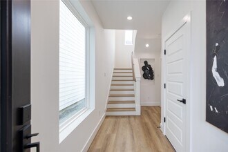 4010 Yellowstone Blvd in Houston, TX - Building Photo - Building Photo