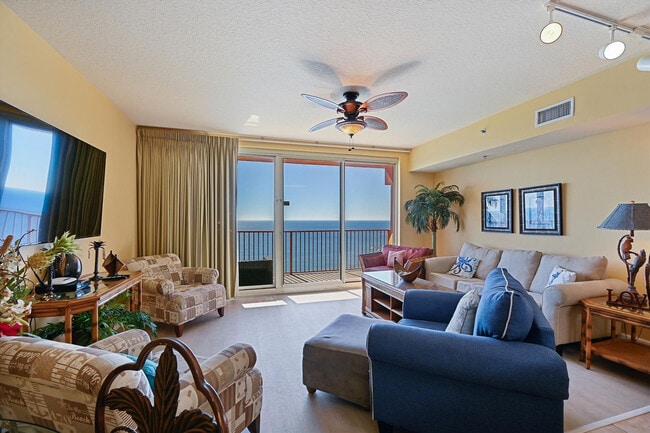 9900 S Thomas Dr in Panama City Beach, FL - Building Photo - Building Photo