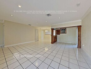 15189 SW 59th St in Miami, FL - Building Photo - Building Photo