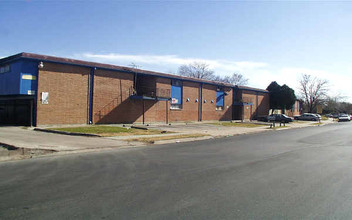 La Vista Villa Apartments in Houston, TX - Foto de edificio - Building Photo