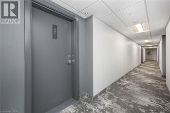 457 Plains Rd E in Burlington, ON - Building Photo - Building Photo