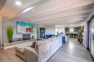 5551 Churchward St in San Diego, CA - Building Photo - Building Photo
