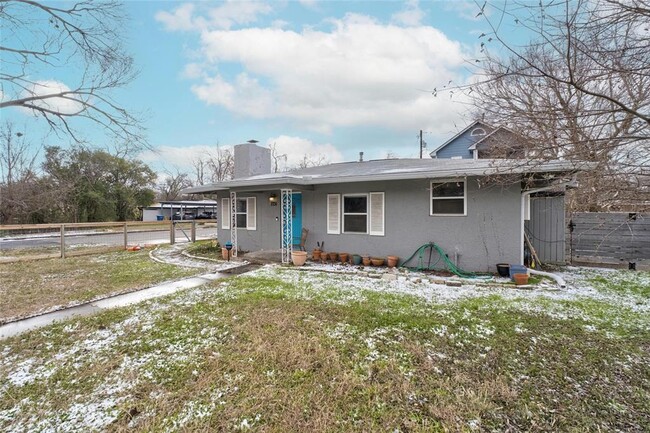 1731 E 38 1/2 St in Austin, TX - Building Photo - Building Photo