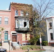 316 Independence Ave SE in Washington, DC - Building Photo - Building Photo