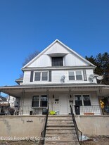 116 Broad St in Pittston, PA - Building Photo