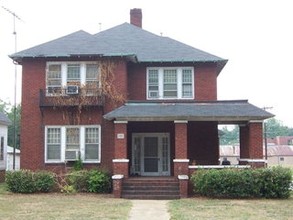 1102 S Fulton St in Salisbury, NC - Building Photo - Building Photo