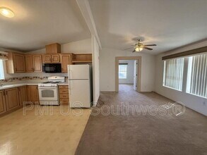 4301 Rafe Ave in Fort Mohave, AZ - Foto de edificio - Building Photo