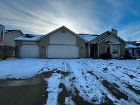 9101 Olmston Dr in Fort Wayne, IN - Building Photo