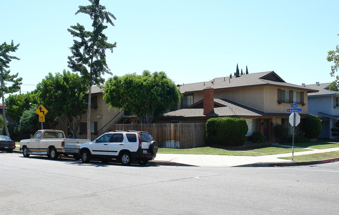 1932 E Coral Ave in Orange, CA - Building Photo