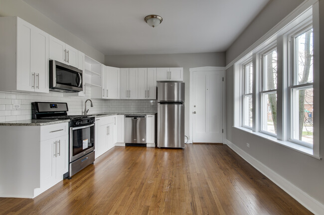 3707 N Lockwood Ave in Chicago, IL - Building Photo - Building Photo