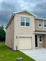 3132 Goose Rd in Davenport, FL - Building Photo