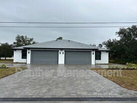 1234 Oceanic Rd in Port Charlotte, FL - Building Photo