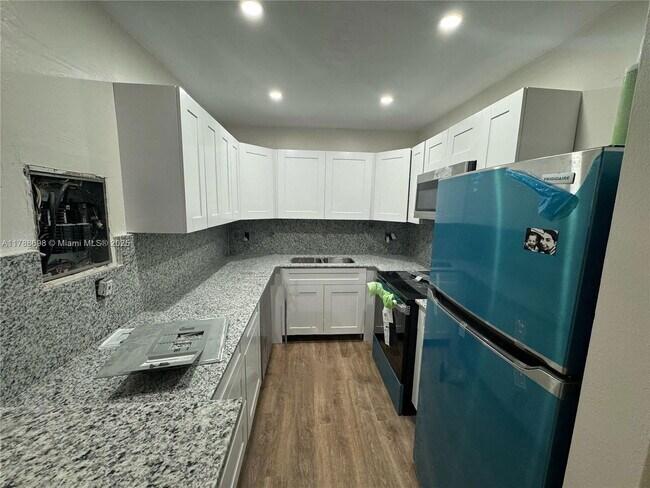 property at 6200 S Falls Cir Dr