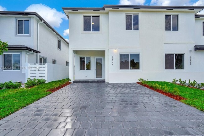 property at 22555 SW 125th Ave