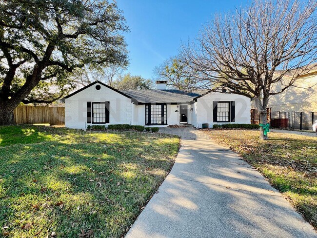 property at 101 Lindenwood Dr