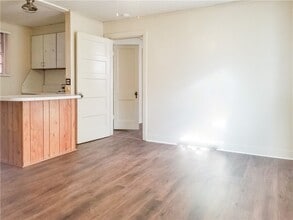 625 W Dickson St in Fayetteville, AR - Building Photo - Building Photo