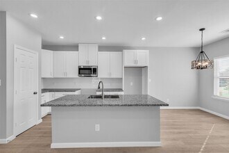 4905 Paula St in Houston, TX - Building Photo - Building Photo