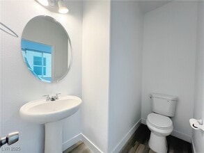 8821 Steaming Thunder Ct in Las Vegas, NV - Building Photo - Building Photo