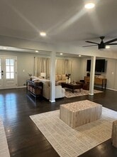 172 Thompson Pl in Gainesville, GA - Building Photo - Building Photo