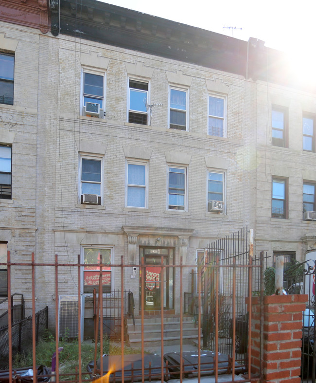 1359 Nostrand Ave in Brooklyn, NY - Building Photo - Building Photo