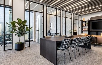 201 N May St in Chicago, IL - Building Photo - Building Photo