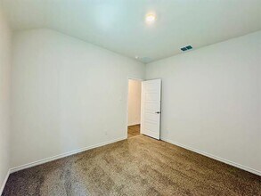 4012 Moss Rd in Celina, TX - Foto de edificio - Building Photo