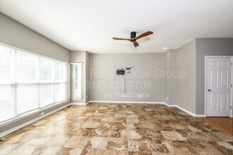 404 N Sarah St in St. Louis, MO - Building Photo - Building Photo