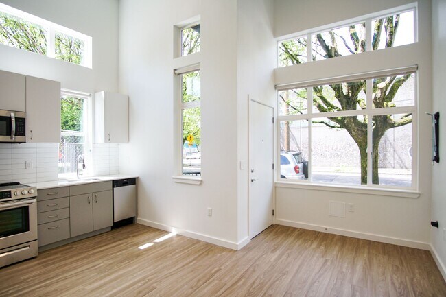 property at 2320 N Vancouver Ave