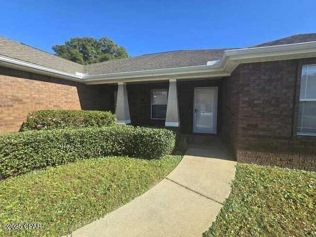 19 Flamenco St in Mary Esther, FL - Building Photo - Building Photo