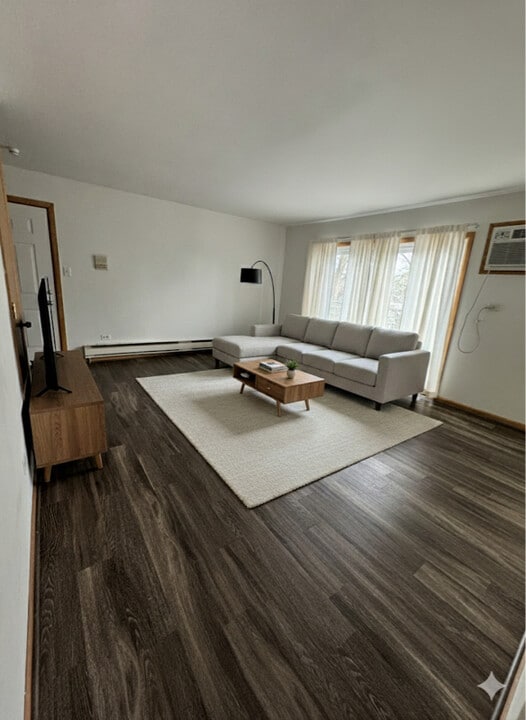 6609 Oak Forest Ave in Tinley Park, IL - Foto de edificio