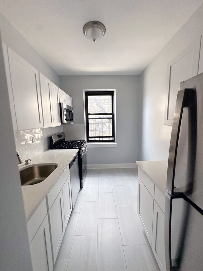 Hudson Crest - Cliffside Park