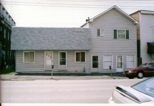 719 Main St in Coalport, PA - Foto de edificio