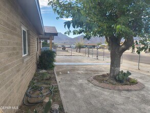 4908 Blue Ridge Cir in El Paso, TX - Building Photo - Building Photo